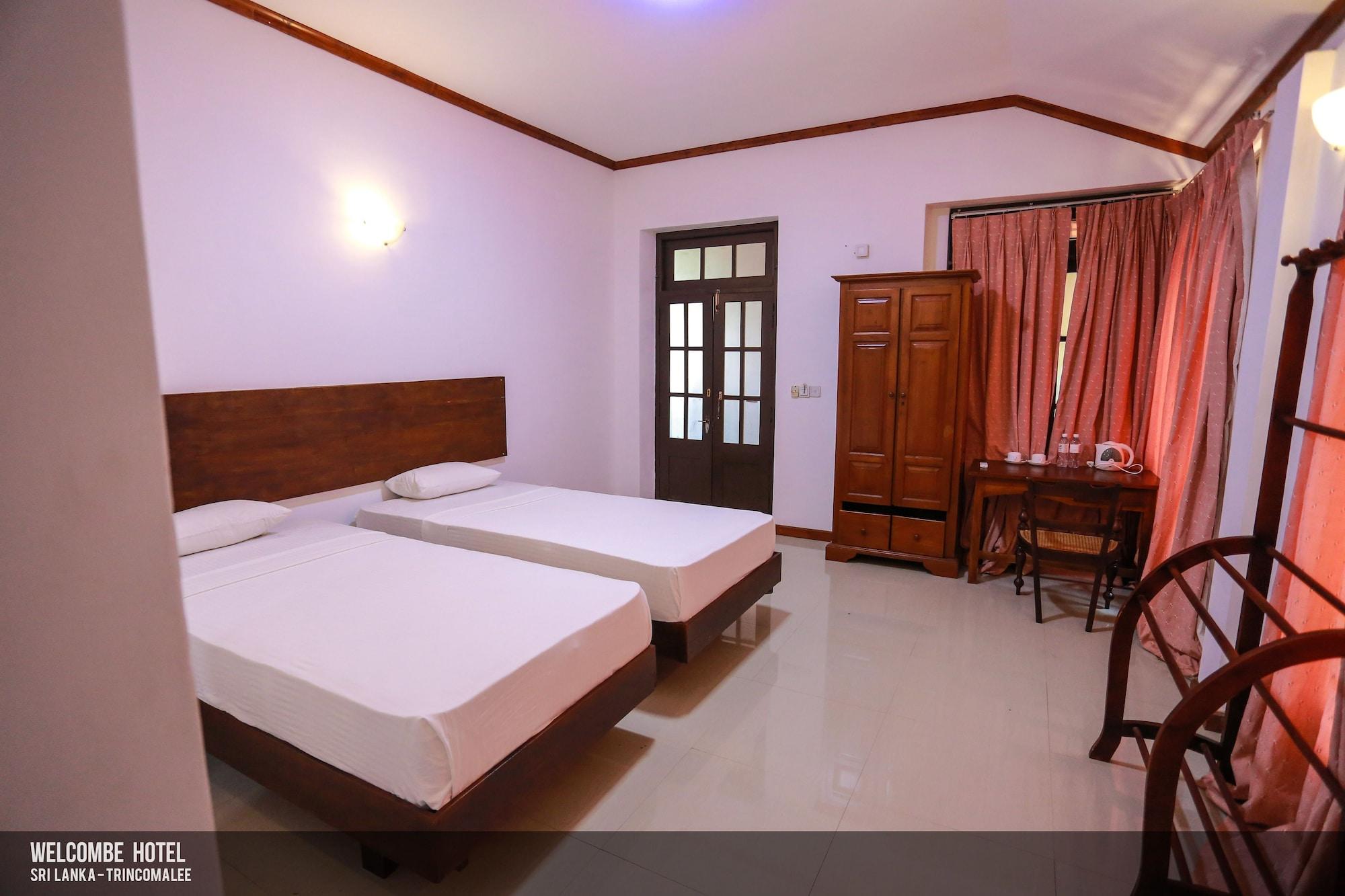Welcombe Hotel Trincomalee Bagian luar foto
