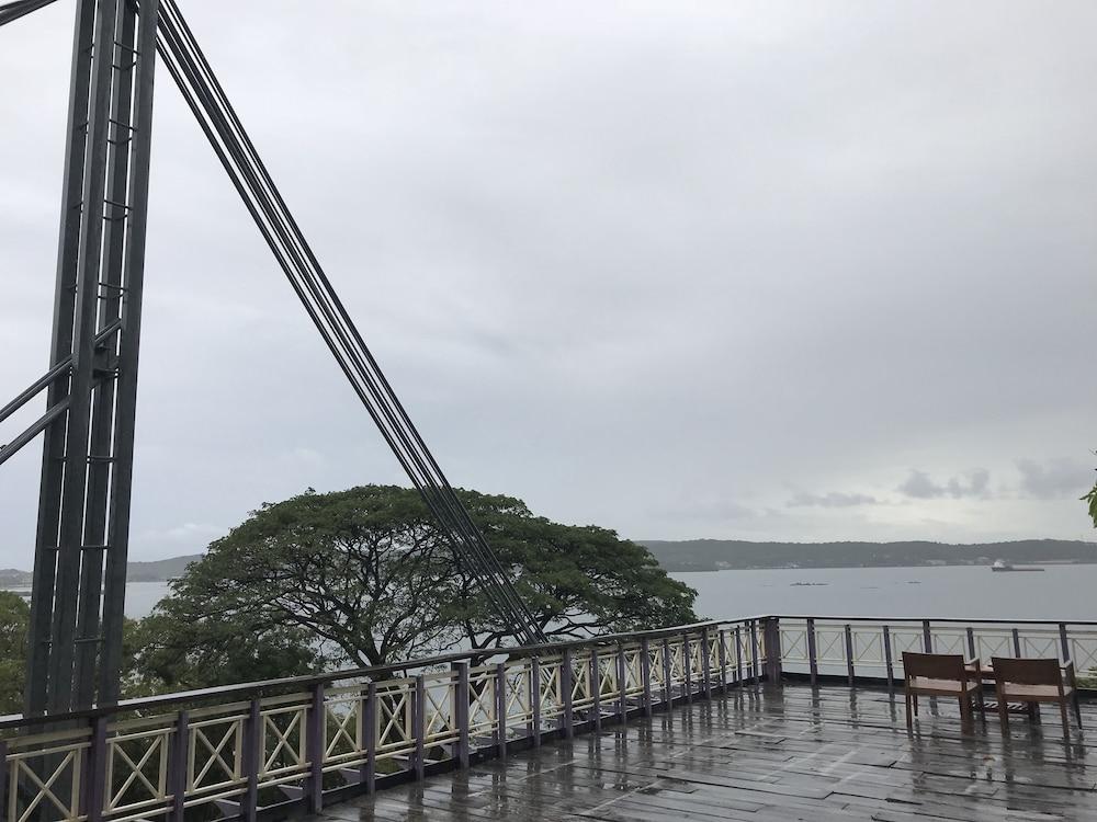 Welcombe Hotel Trincomalee Bagian luar foto