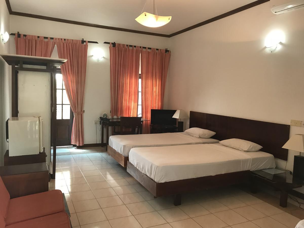 Welcombe Hotel Trincomalee Bagian luar foto